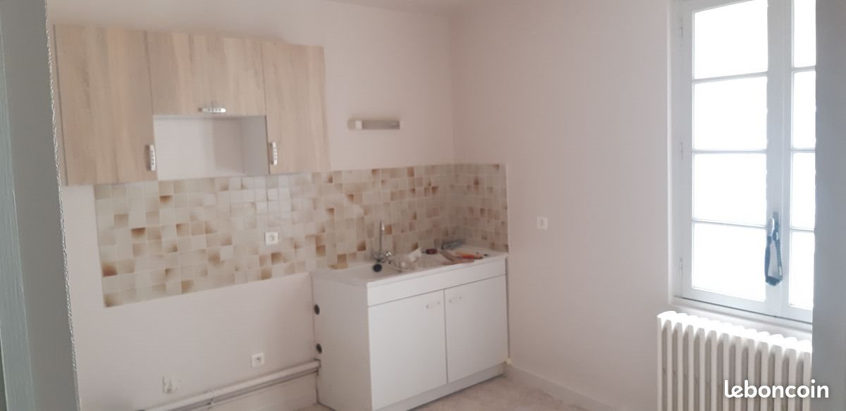 Appartement à louer, 43m², Chaudes-Aigues