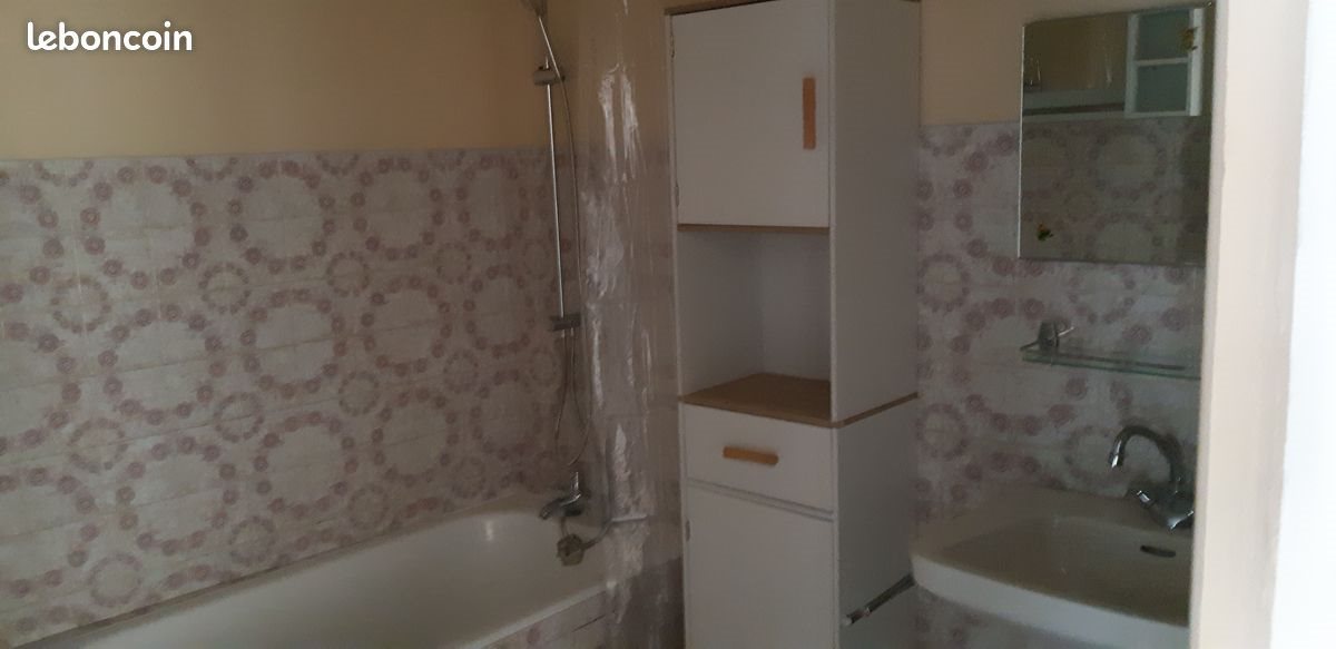 Appartement à louer, 43m², Chaudes-Aigues