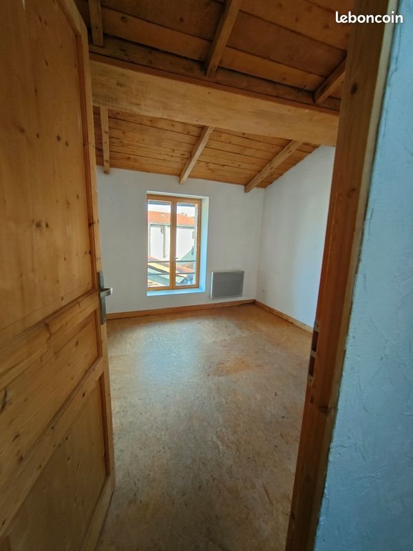 Maison à louer, 52m², Montbrison