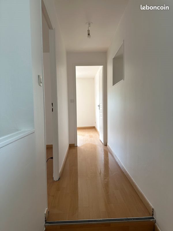 Appartement à louer, 90m², Grigny