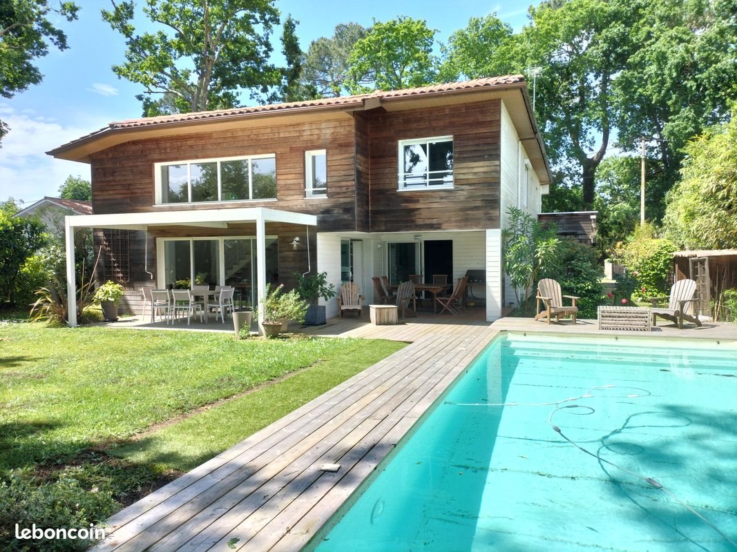 Maison à vendre, 210m², Arès