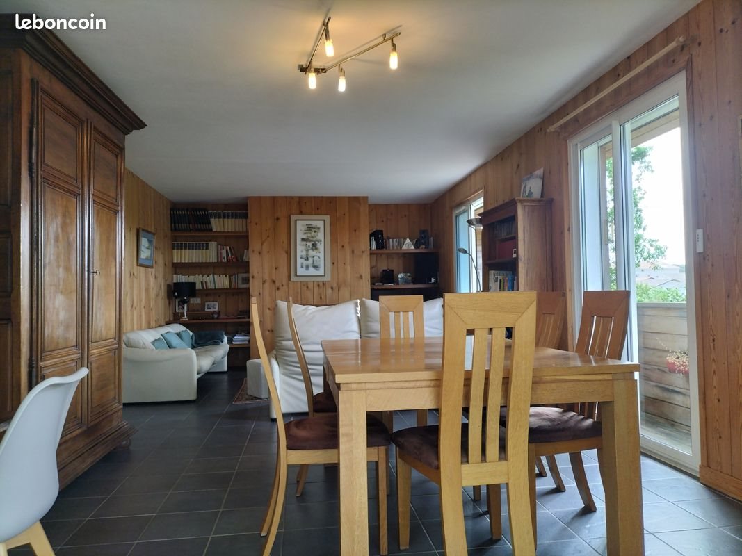 Maison à vendre, 210m², Arès