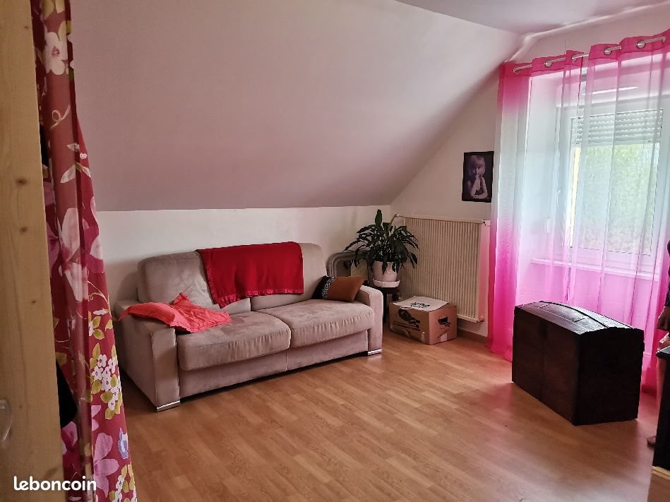 Appartement à louer, 80m², Giromagny