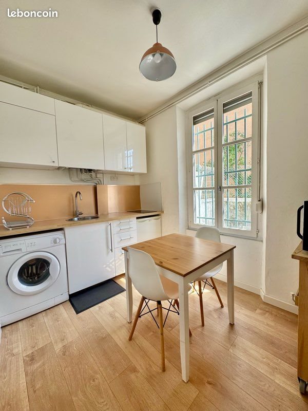 Appartement à louer, 25m², Grenoble