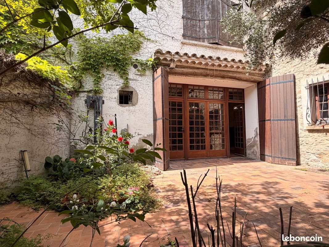 Maison à vendre, 297m², Olonzac