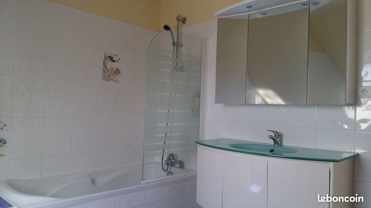 Maison à louer, 83m², Monterblanc