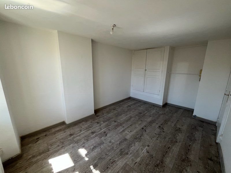 Appartement à louer, 72m², Toulon