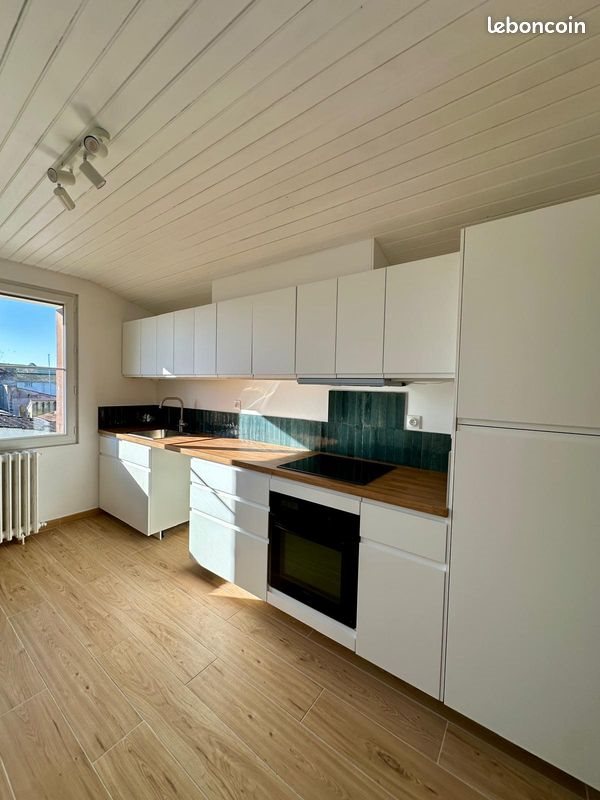 Appartement à louer, 91m², Rochefort
