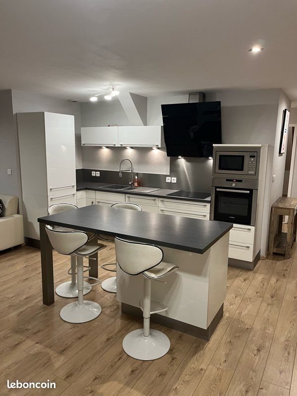 Appartement à louer, 82m², Vaux-et-Chantegrue