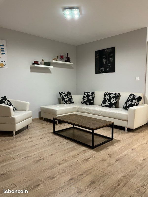 Appartement à louer, 82m², Vaux-et-Chantegrue