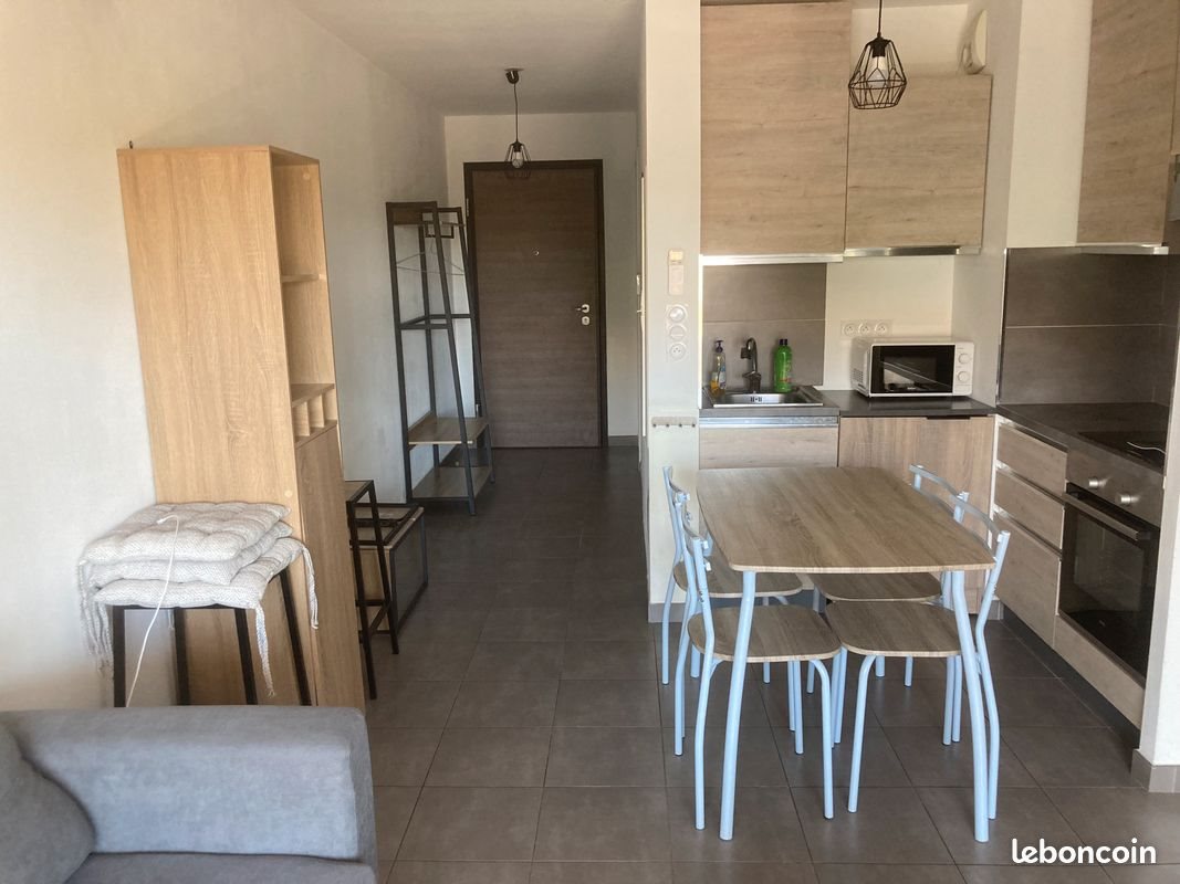 Appartement à louer, 40m², Furiani
