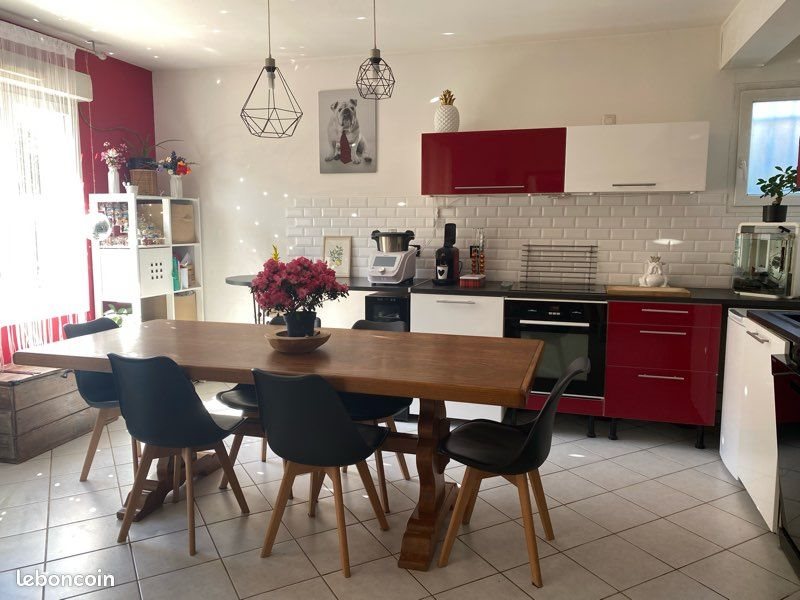 Appartement à vendre, 62m², Cuers