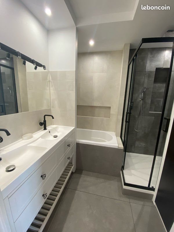 Appartement à louer, 76m², Décines-Charpieu