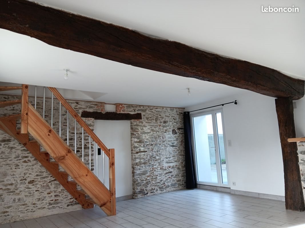 Maison à louer, 66m², La Regrippière