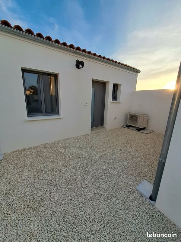 Maison à louer, 75m², Coulon