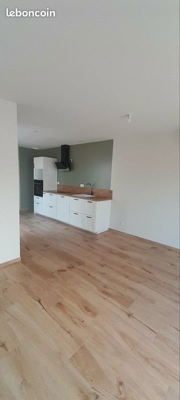 Maison à louer, 75m², Coulon