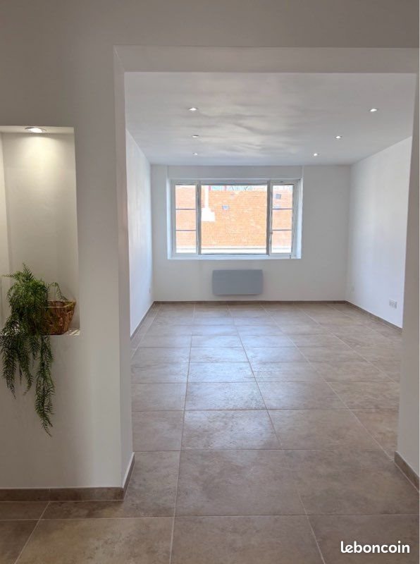 Appartement à louer, 90m², Alès