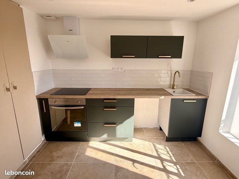 Appartement à louer, 90m², Alès