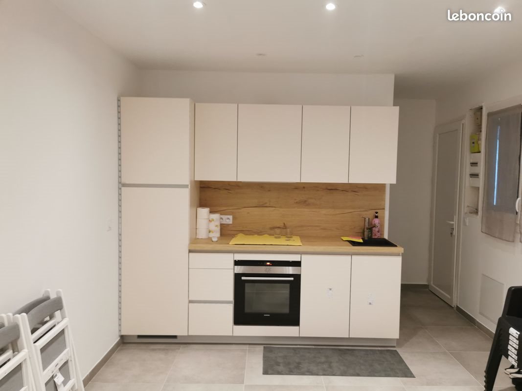Appartement à louer, 45m², Fréjus