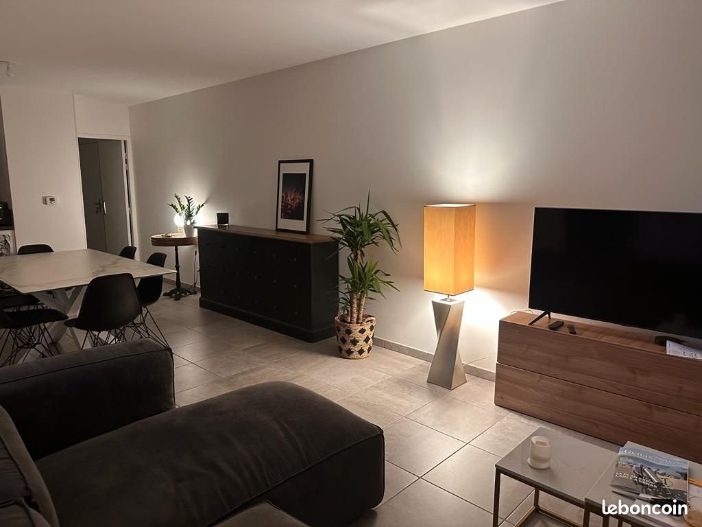 Appartement à louer, 72m², Genas