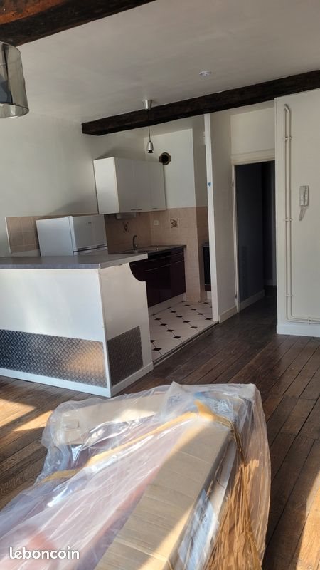 Appartement à louer, 50m², Sedan