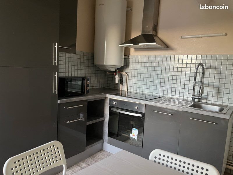Appartement à louer, 48m², Merlines