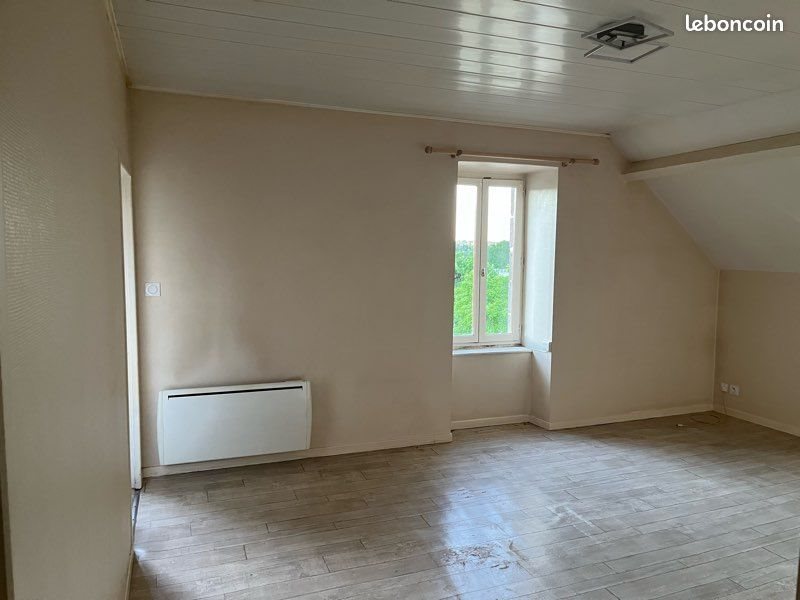 Appartement à louer, 48m², Merlines
