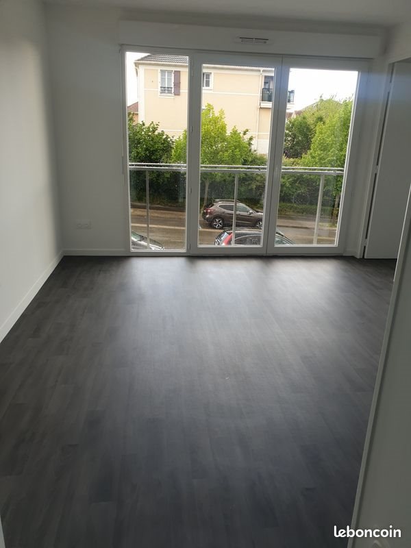 Appartement à louer, 37m², Saint-Ouen-l'Aumône