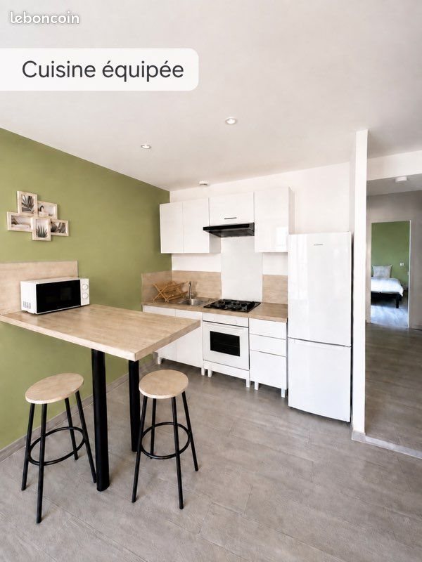 Appartement à louer, 43m², Saint-Maximin-la-Sainte-Baume