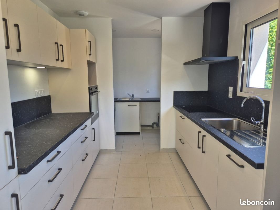 Maison à louer, 91m², Saint-Nauphary