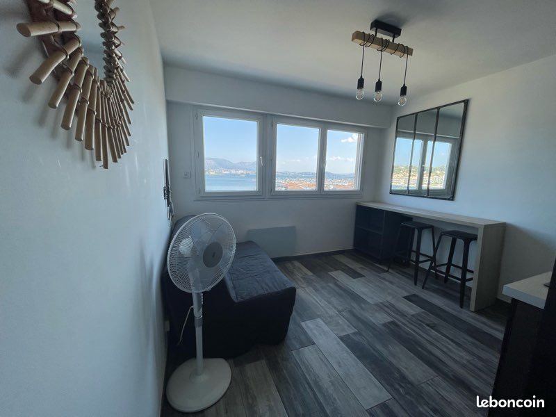 Appartement à louer, 15m², La Seyne-sur-Mer