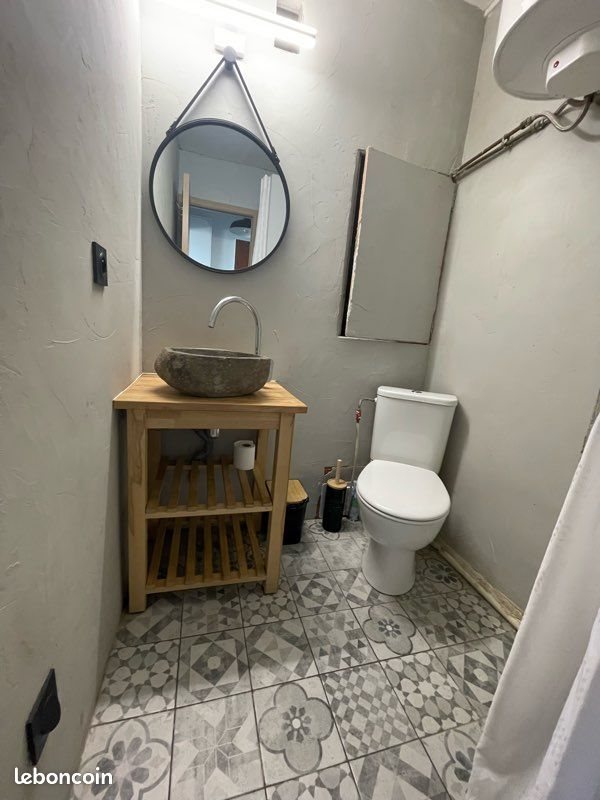 Appartement à louer, 15m², La Seyne-sur-Mer