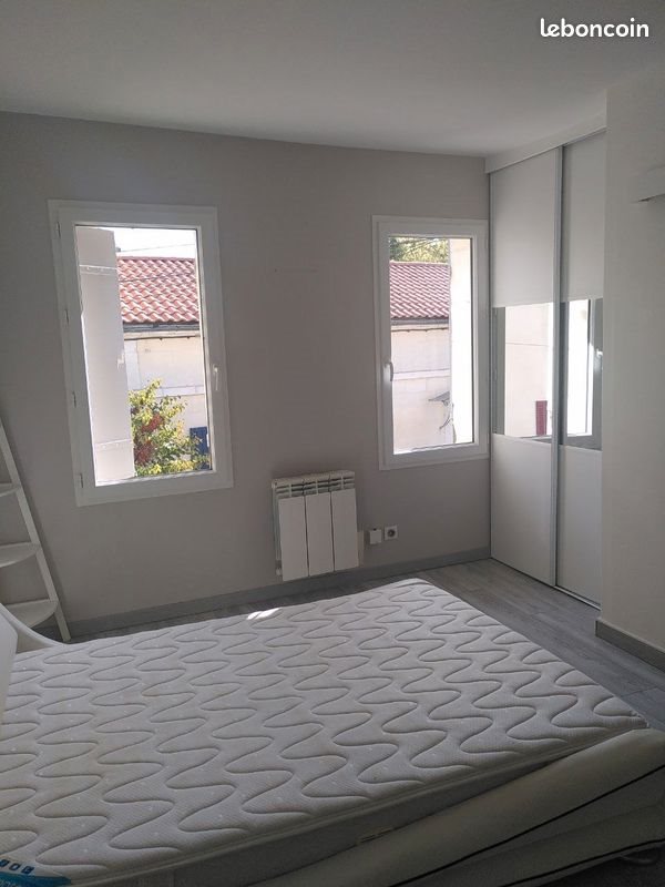 Maison à louer, 35m², La Roche-Chalais