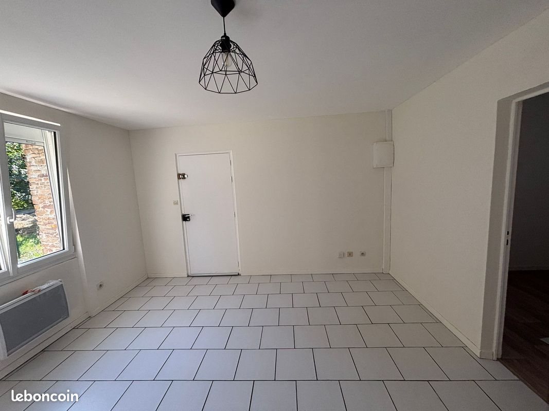 Appartement à louer, 32m², Feuguerolles-Bully