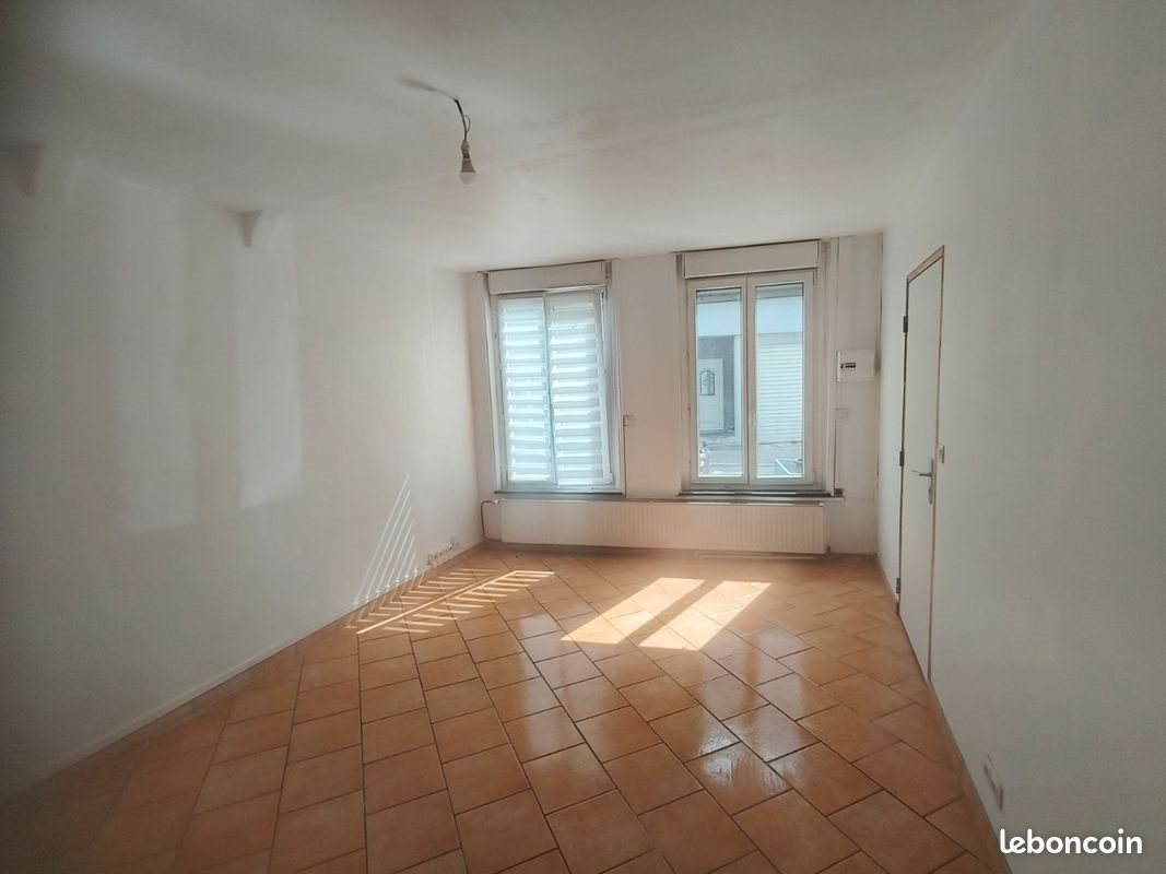 Appartement à louer, 40m², Landrecies