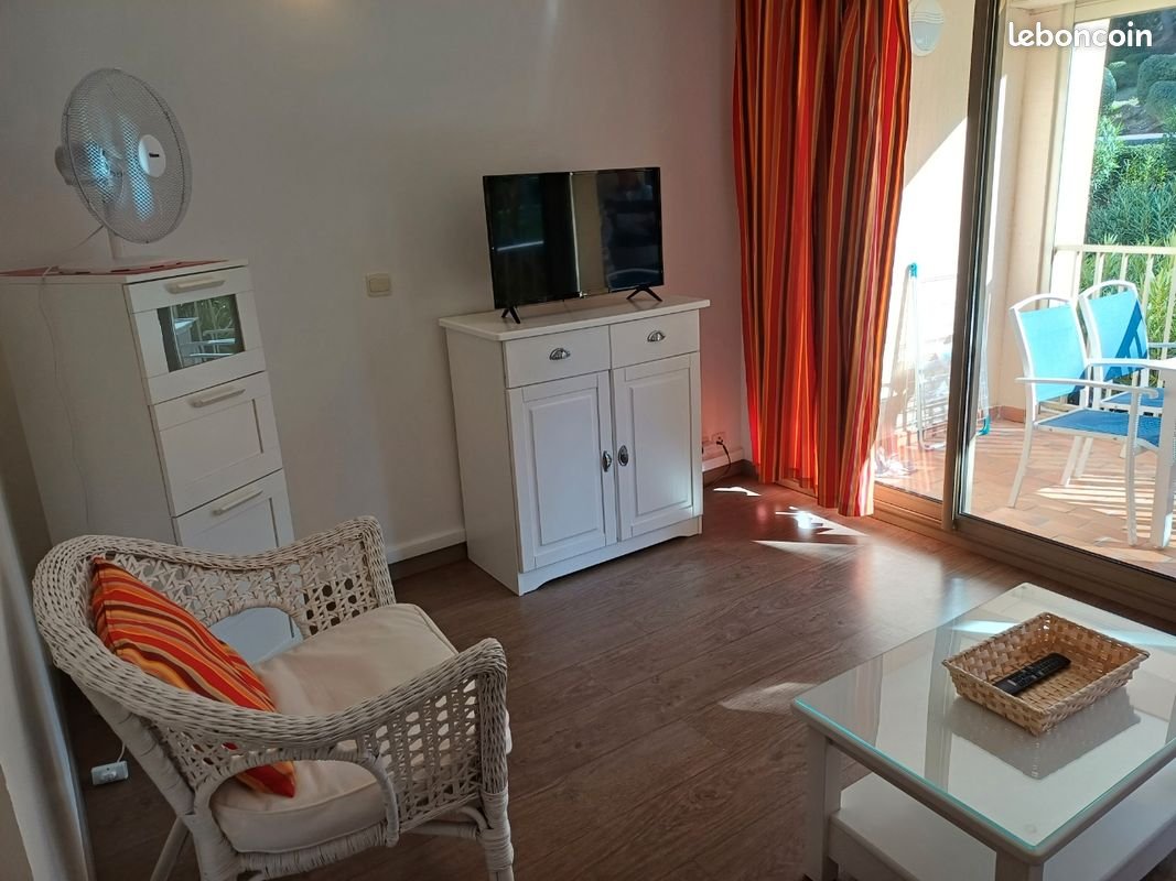 Appartement à louer, 40m², Sanary-sur-Mer