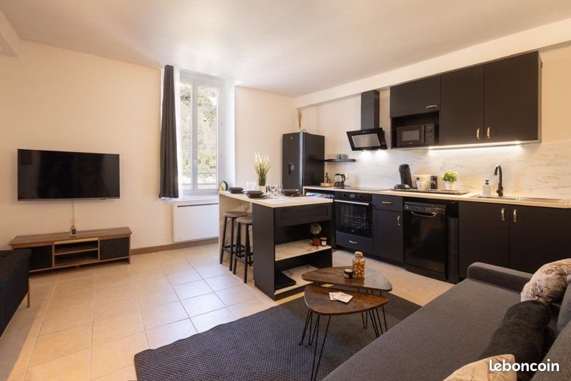 Appartement à louer, 40m², Apt