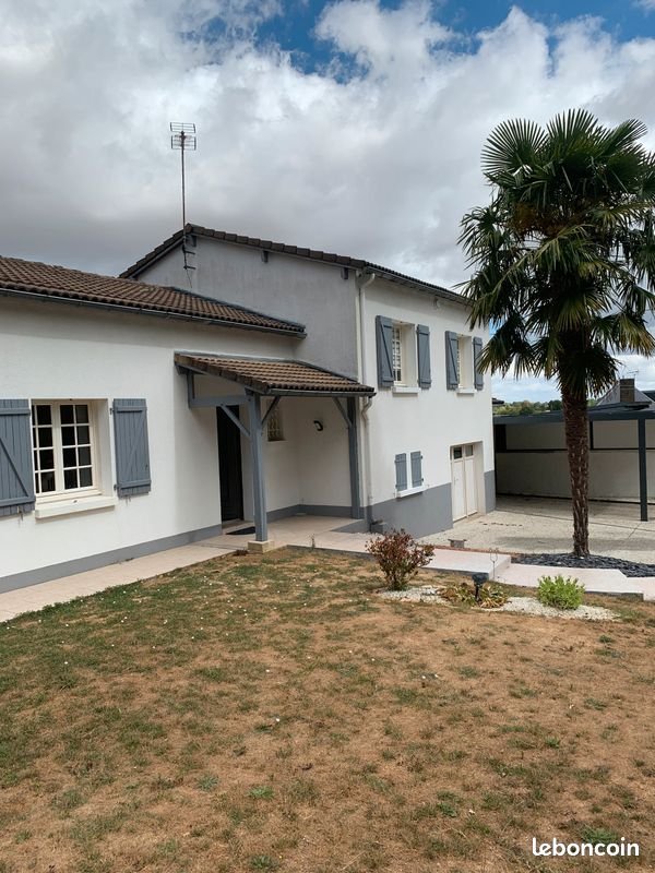 Maison à louer, 160m², Verruyes