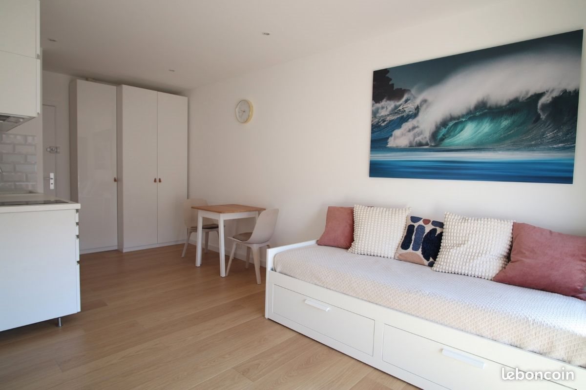 Appartement à louer, 22m², Antibes