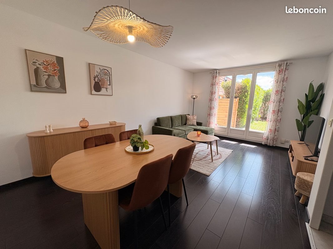 Appartement à louer, 78m², Loos
