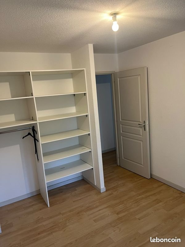 Appartement à louer, 70m², Chapelle-d'Huin