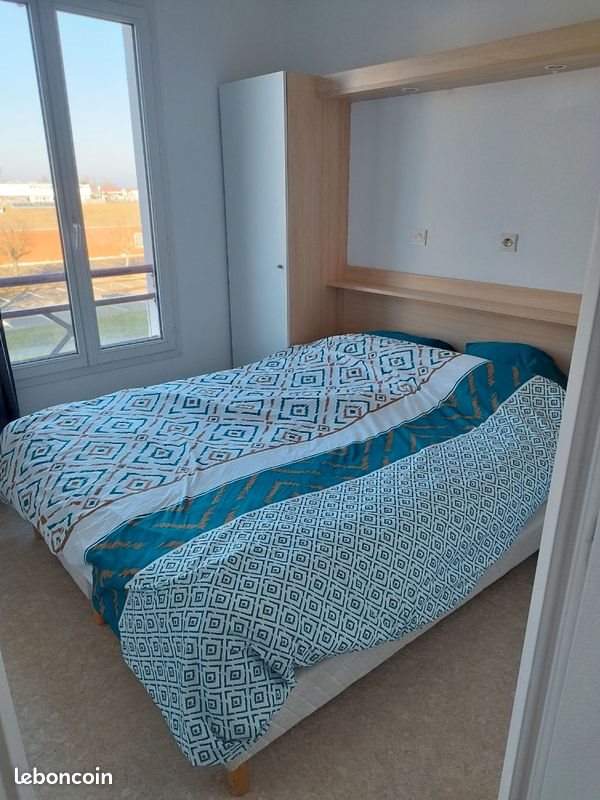 Appartement à louer, 25m², Rochefort