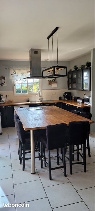 Maison à vendre, 250m², Moirax