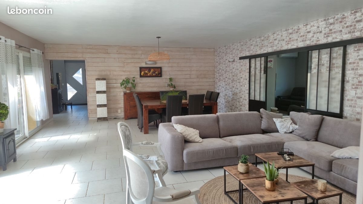 Maison à vendre, 250m², Moirax