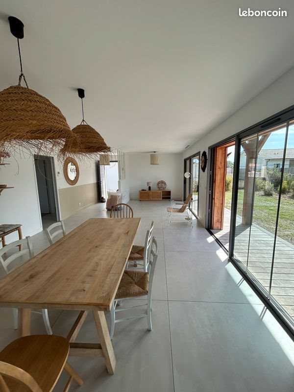 Maison à louer, 120m², Vensac