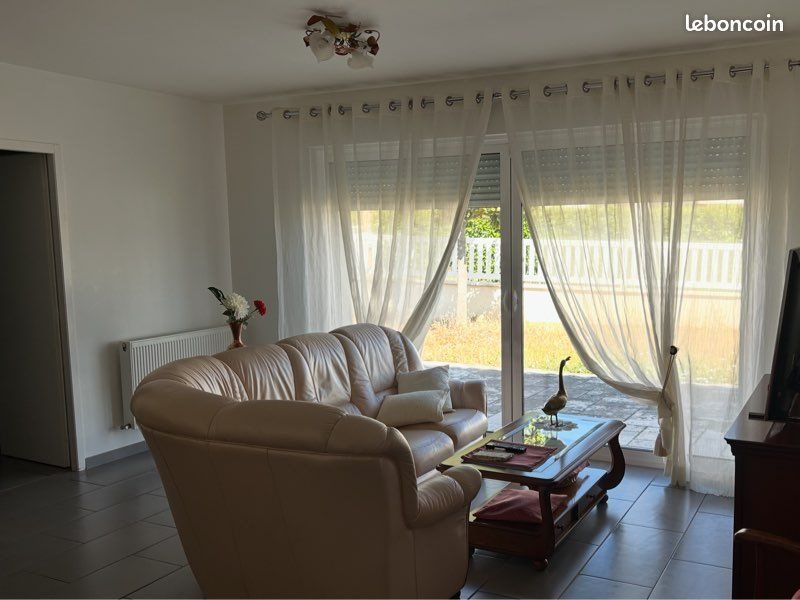 Maison à louer, 75m², Grézieu-la-Varenne