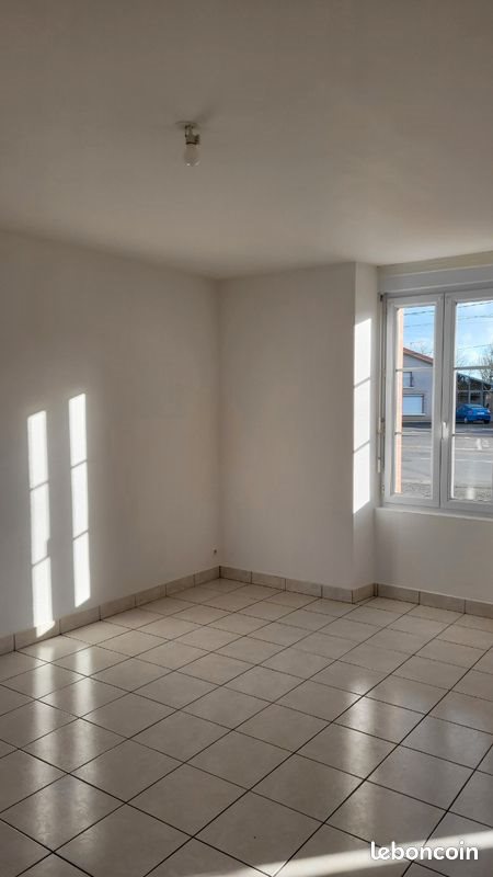 Maison à louer, 63m², Montrevault