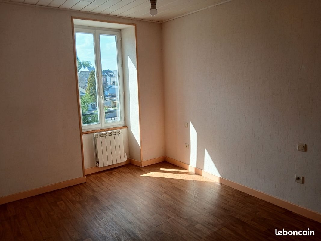 Appartement à louer, 45m², Ussel