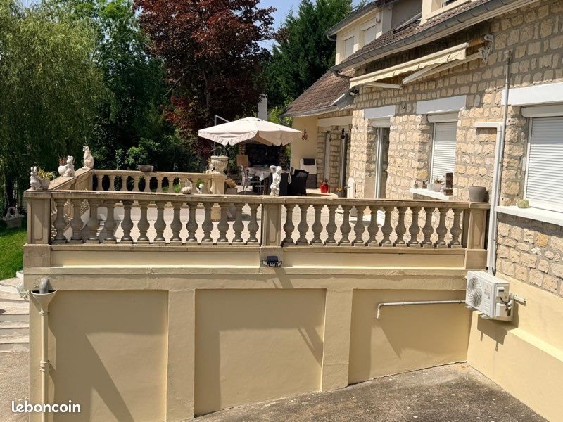 Maison à vendre, 230m², Montainville
