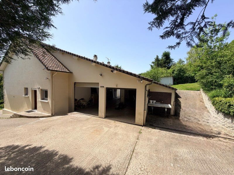 Maison à vendre, 230m², Montainville